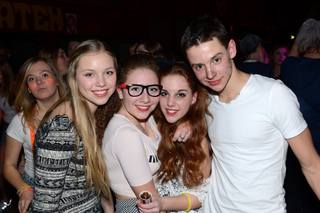 ../Images/Jeugddisco White Edition 330.jpg